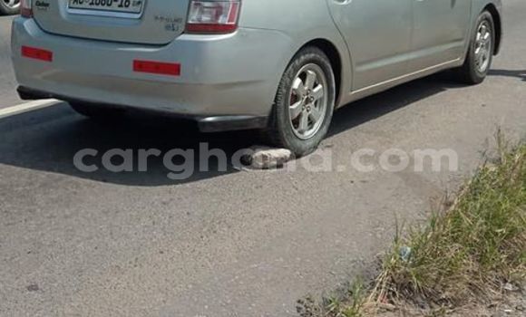 Sayi Na hannu Toyota Prius Azurfa Mota in Accra a Greater Accra Sayi Na hannu Toyota Prius Azurfa Mota in Accra a Greater Accra
