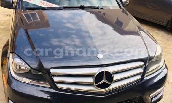 Ra Àlòkù Mercedes‒Benz C–Class Black Ọkọ̀ in Accra ni Greater Accra