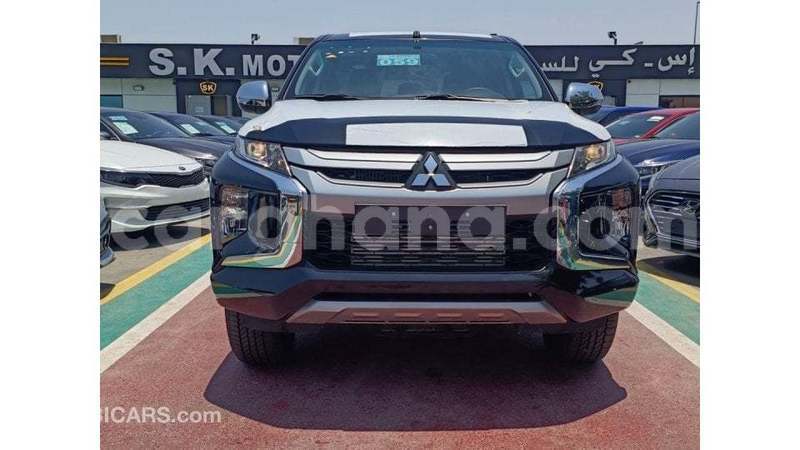 Big with watermark mitsubishi l200 ashanti import dubai 56057