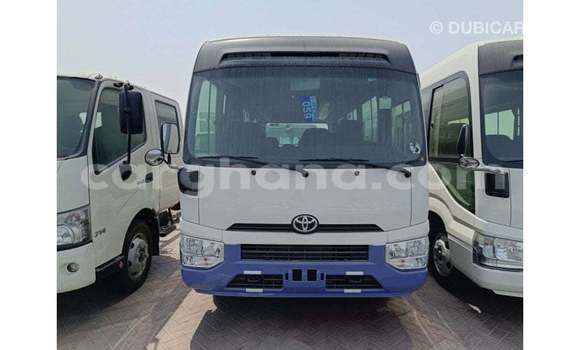 Buy Import Toyota Coaster White Car in Import - Dubai in Ashanti Buy Import Toyota Coaster White Car in Import - Dubai in Ashanti