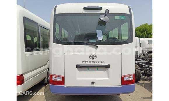 Buy Import Toyota Coaster White Car in Import - Dubai in Ashanti Buy Import Toyota Coaster White Car in Import - Dubai in Ashanti