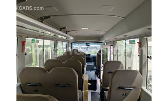 Buy Import Toyota Coaster White Car in Import - Dubai in Ashanti Buy Import Toyota Coaster White Car in Import - Dubai in Ashanti