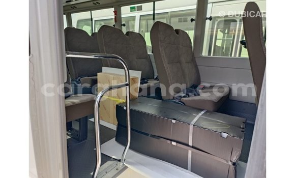 Buy Import Toyota Coaster White Car in Import - Dubai in Ashanti Buy Import Toyota Coaster White Car in Import - Dubai in Ashanti