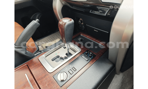 Sayi Imported Toyota IST White Mota in Import - Dubai a Ashanti Sayi Imported Toyota IST White Mota in Import - Dubai a Ashanti