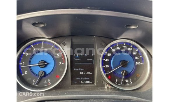 Sayi Imported Toyota Hilux White Mota in Import - Dubai a Ashanti Sayi Imported Toyota Hilux White Mota in Import - Dubai a Ashanti