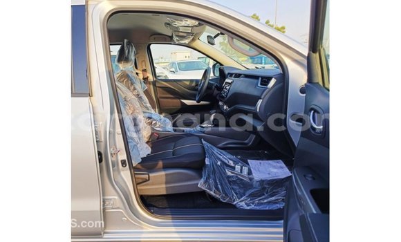 Buy Import Nissan Xterra Black Car in Import - Dubai in Ashanti Buy Import Nissan Xterra Black Car in Import - Dubai in Ashanti