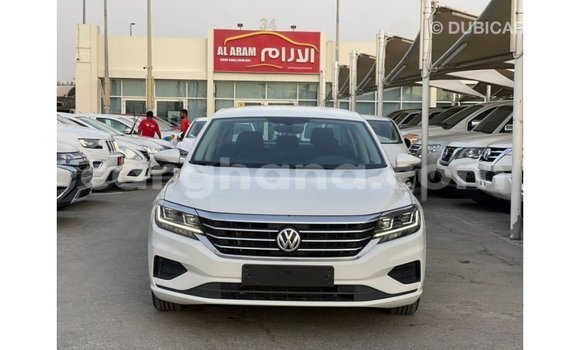 Sayi Imported Volkswagen Passat White Mota in Import - Dubai a Ashanti Sayi Imported Volkswagen Passat White Mota in Import - Dubai a Ashanti