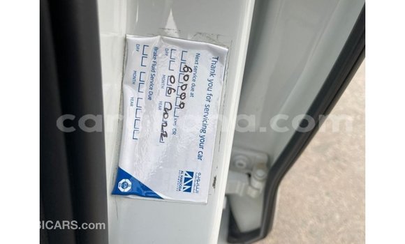 Sayi Imported Volkswagen Passat White Mota in Import - Dubai a Ashanti Sayi Imported Volkswagen Passat White Mota in Import - Dubai a Ashanti