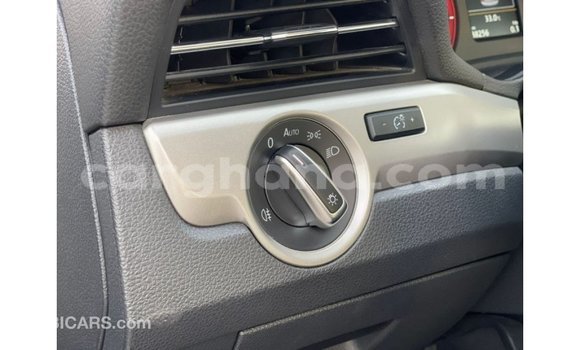 Sayi Imported Volkswagen Passat White Mota in Import - Dubai a Ashanti Sayi Imported Volkswagen Passat White Mota in Import - Dubai a Ashanti