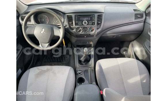 Ra Imported Mitsubishi L200 funfun Ọkọ̀ in Import - Dubai ni Ashanti Ra Imported Mitsubishi L200 funfun Ọkọ̀ in Import - Dubai ni Ashanti