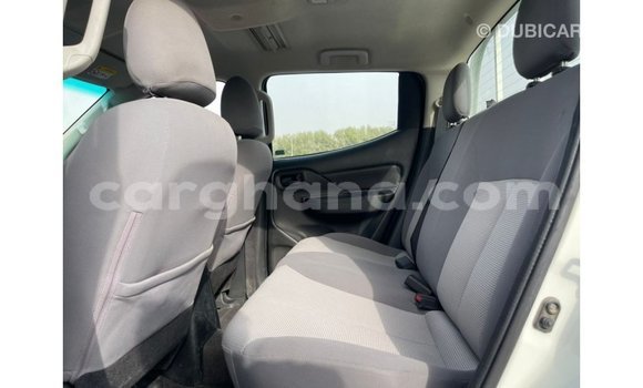 Ra Imported Mitsubishi L200 funfun Ọkọ̀ in Import - Dubai ni Ashanti Ra Imported Mitsubishi L200 funfun Ọkọ̀ in Import - Dubai ni Ashanti