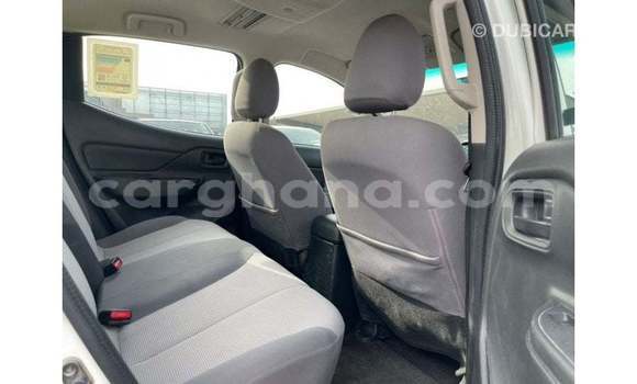 Ra Imported Mitsubishi L200 funfun Ọkọ̀ in Import - Dubai ni Ashanti Ra Imported Mitsubishi L200 funfun Ọkọ̀ in Import - Dubai ni Ashanti