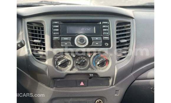Ra Imported Mitsubishi L200 funfun Ọkọ̀ in Import - Dubai ni Ashanti Ra Imported Mitsubishi L200 funfun Ọkọ̀ in Import - Dubai ni Ashanti