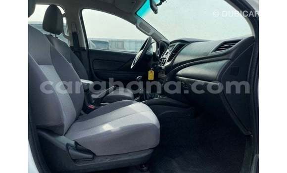 Ra Imported Mitsubishi L200 funfun Ọkọ̀ in Import - Dubai ni Ashanti Ra Imported Mitsubishi L200 funfun Ọkọ̀ in Import - Dubai ni Ashanti