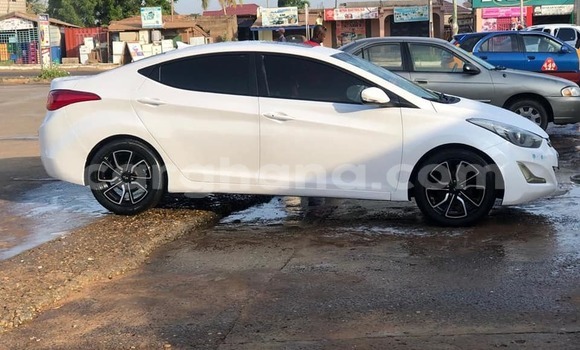 Buy Used Hyundai Elantra White Car in Accra in Greater Accra