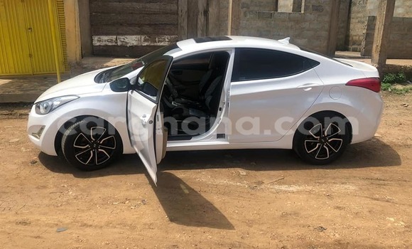 Sayi Na hannu Hyundai Elantra White Mota in Accra a Greater Accra Sayi Na hannu Hyundai Elantra White Mota in Accra a Greater Accra