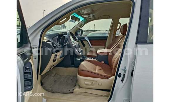 Ra Imported Toyota Prado funfun Ọkọ̀ in Import - Dubai ni Ashanti Ra Imported Toyota Prado funfun Ọkọ̀ in Import - Dubai ni Ashanti