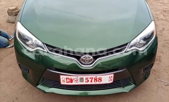 Sayi Na hannu Toyota Corolla Green Mota in Accra a Greater Accra