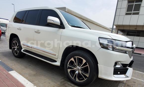Sayi Imported Toyota Land Cruiser White Mota in Accra a Greater Accra Sayi Imported Toyota Land Cruiser White Mota in Accra a Greater Accra