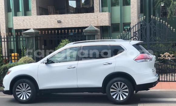 Buy New Nissan Rogue White Car in Accra in Greater Accra Buy New Nissan Rogue White Car in Accra in Greater Accra