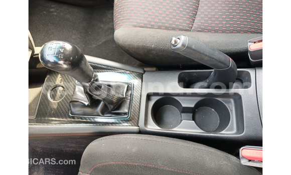 Ra Imported Mitsubishi Outlander Blue Ọkọ̀ in Import - Dubai ni Ashanti Ra Imported Mitsubishi Outlander Blue Ọkọ̀ in Import - Dubai ni Ashanti