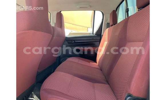 Ra Imported Toyota Hilux funfun Ọkọ̀ in Import - Dubai ni Ashanti Ra Imported Toyota Hilux funfun Ọkọ̀ in Import - Dubai ni Ashanti