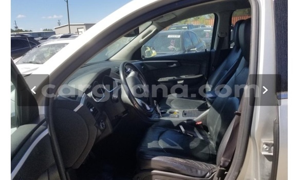 Buy Import Chevrolet Traverse Silver Car in Tema in Greater Accra Buy Import Chevrolet Traverse Silver Car in Tema in Greater Accra