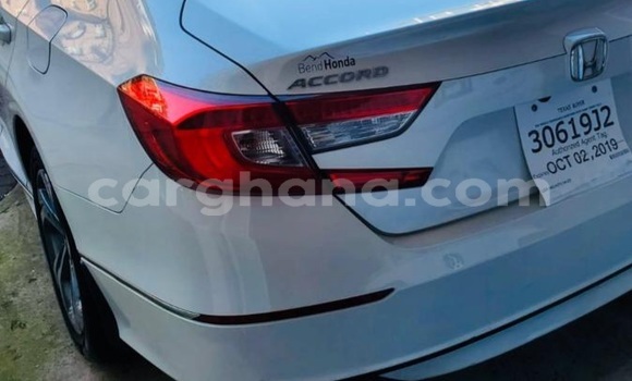 Buy Used Honda Accord White Car in Accra in Greater Accra Buy Used Honda Accord White Car in Accra in Greater Accra