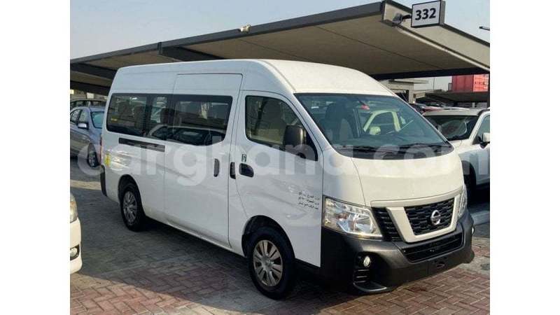 Big with watermark nissan urvan ashanti import dubai 56096