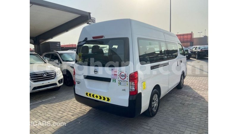 Big with watermark nissan urvan ashanti import dubai 56096