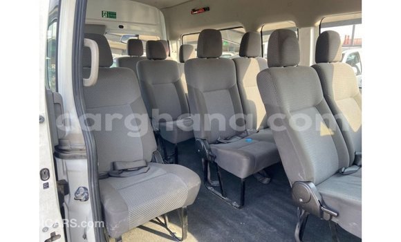 Sayi Imported Nissan Urvan White Mota in Import - Dubai a Ashanti Sayi Imported Nissan Urvan White Mota in Import - Dubai a Ashanti