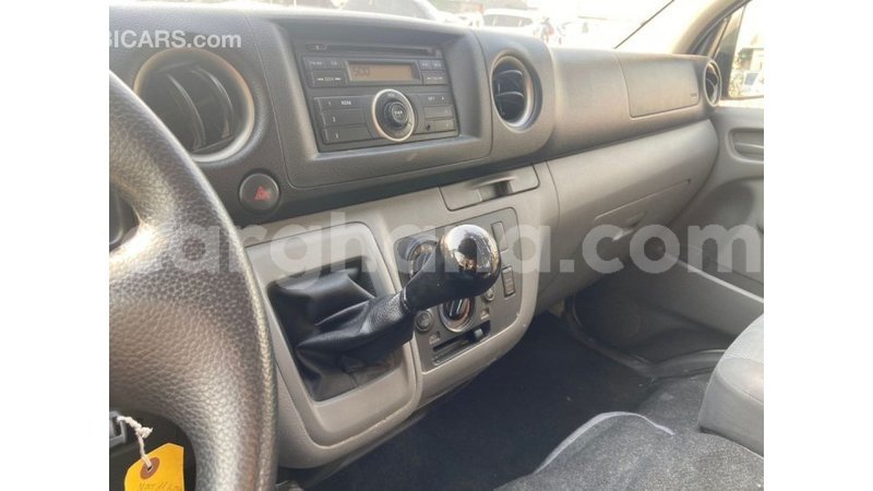 Big with watermark nissan urvan ashanti import dubai 56096