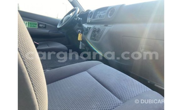 Sayi Imported Nissan Urvan White Mota in Import - Dubai a Ashanti Sayi Imported Nissan Urvan White Mota in Import - Dubai a Ashanti