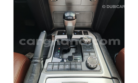 Ra Imported Toyota IST funfun Ọkọ̀ in Import - Dubai ni Ashanti Ra Imported Toyota IST funfun Ọkọ̀ in Import - Dubai ni Ashanti