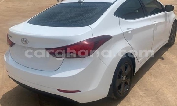Buy Used Hyundai Elantra White Car in Accra in Greater Accra Buy Used Hyundai Elantra White Car in Accra in Greater Accra