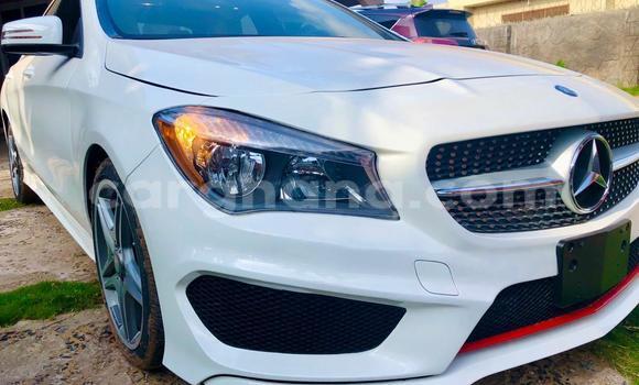 Buy Used Mercedes‒Benz C–Class White Car in Accra in Greater Accra