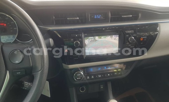 Sayi Na hannu Toyota Corolla Azurfa Mota in Accra a Greater Accra Sayi Na hannu Toyota Corolla Azurfa Mota in Accra a Greater Accra