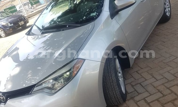 Sayi Na hannu Toyota Corolla Azurfa Mota in Accra a Greater Accra Sayi Na hannu Toyota Corolla Azurfa Mota in Accra a Greater Accra