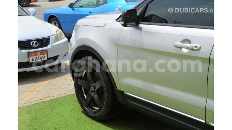 Big with watermark ford explorer ashanti import dubai 56112