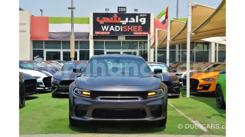 Big with watermark dodge charger ashanti import dubai 56113