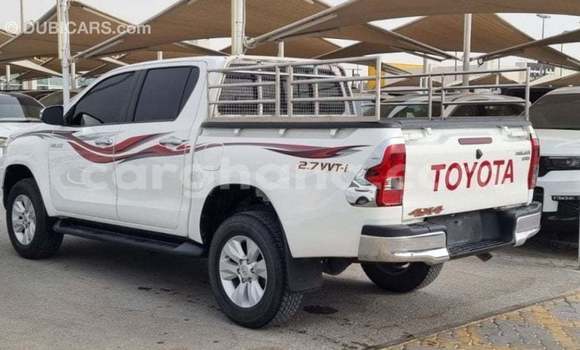 Buy Import Toyota Hilux White Car in Import - Dubai in Ashanti Buy Import Toyota Hilux White Car in Import - Dubai in Ashanti