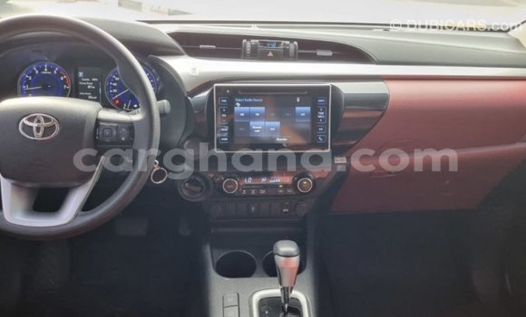 Buy Import Toyota Hilux White Car in Import - Dubai in Ashanti Buy Import Toyota Hilux White Car in Import - Dubai in Ashanti