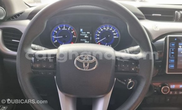 Buy Import Toyota Hilux White Car in Import - Dubai in Ashanti Buy Import Toyota Hilux White Car in Import - Dubai in Ashanti