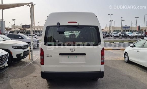 Ra Imported Toyota Hiace funfun Ọkọ̀ in Import - Dubai ni Ashanti Ra Imported Toyota Hiace funfun Ọkọ̀ in Import - Dubai ni Ashanti