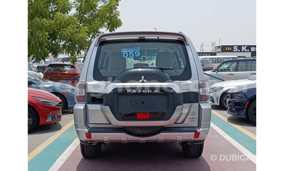 Buy Import Mitsubishi Pajero White Car in Import - Dubai in Ashanti Buy Import Mitsubishi Pajero White Car in Import - Dubai in Ashanti