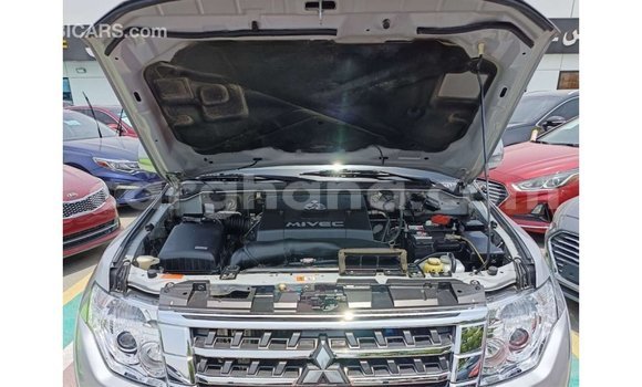 Buy Import Mitsubishi Pajero White Car in Import - Dubai in Ashanti Buy Import Mitsubishi Pajero White Car in Import - Dubai in Ashanti