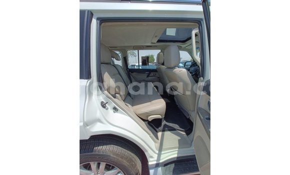 Buy Import Mitsubishi Pajero White Car in Import - Dubai in Ashanti Buy Import Mitsubishi Pajero White Car in Import - Dubai in Ashanti