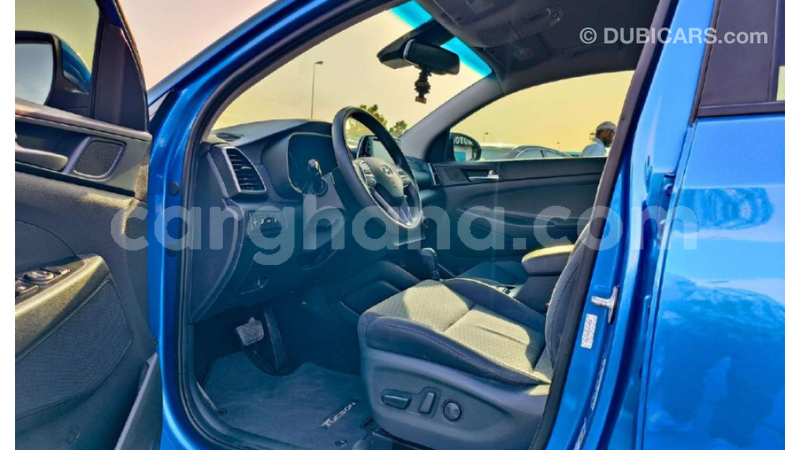 Big with watermark hyundai tucson ashanti import dubai 56135