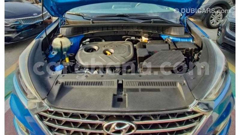 Big with watermark hyundai tucson ashanti import dubai 56135