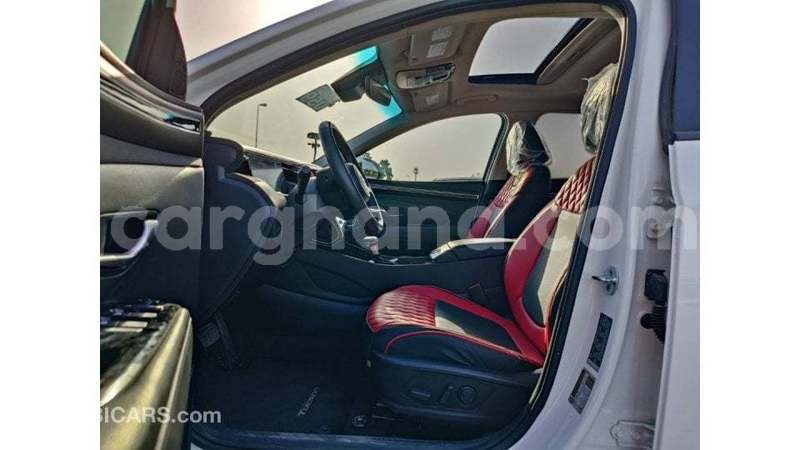 Big with watermark hyundai tucson ashanti import dubai 56136